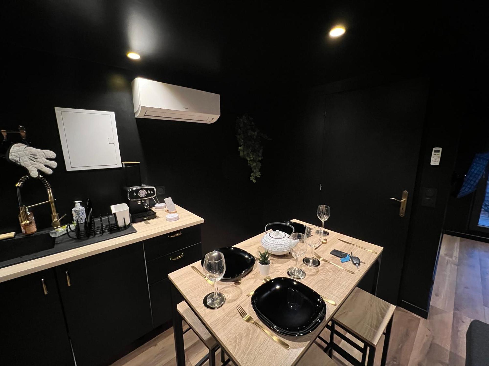Le Hyper Centre Apartment